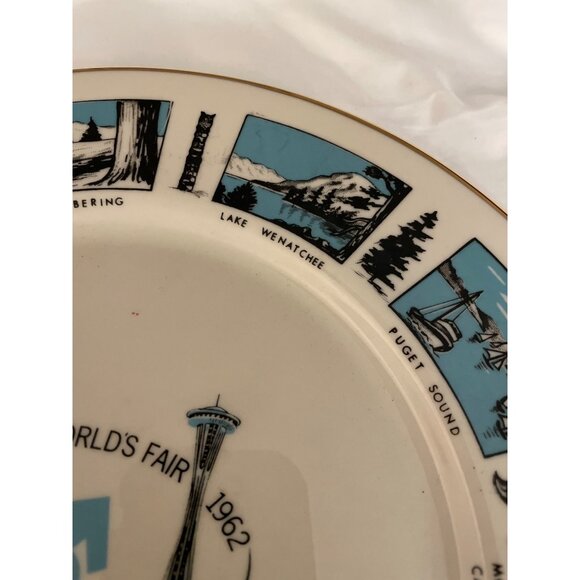 Vintage Seattle Worlds Fair 1962 Souvenir Plate Blue White Space Needle - Picture 10 of 12